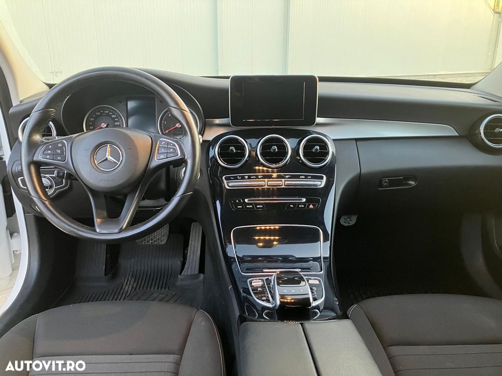 Mercedes-Benz C 180 (BlueTEC) d 7G-TRONIC - 27