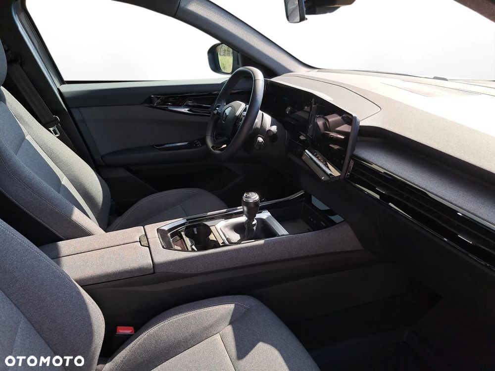 Renault Austral 1.3 TCe mHEV Equilibre - 13