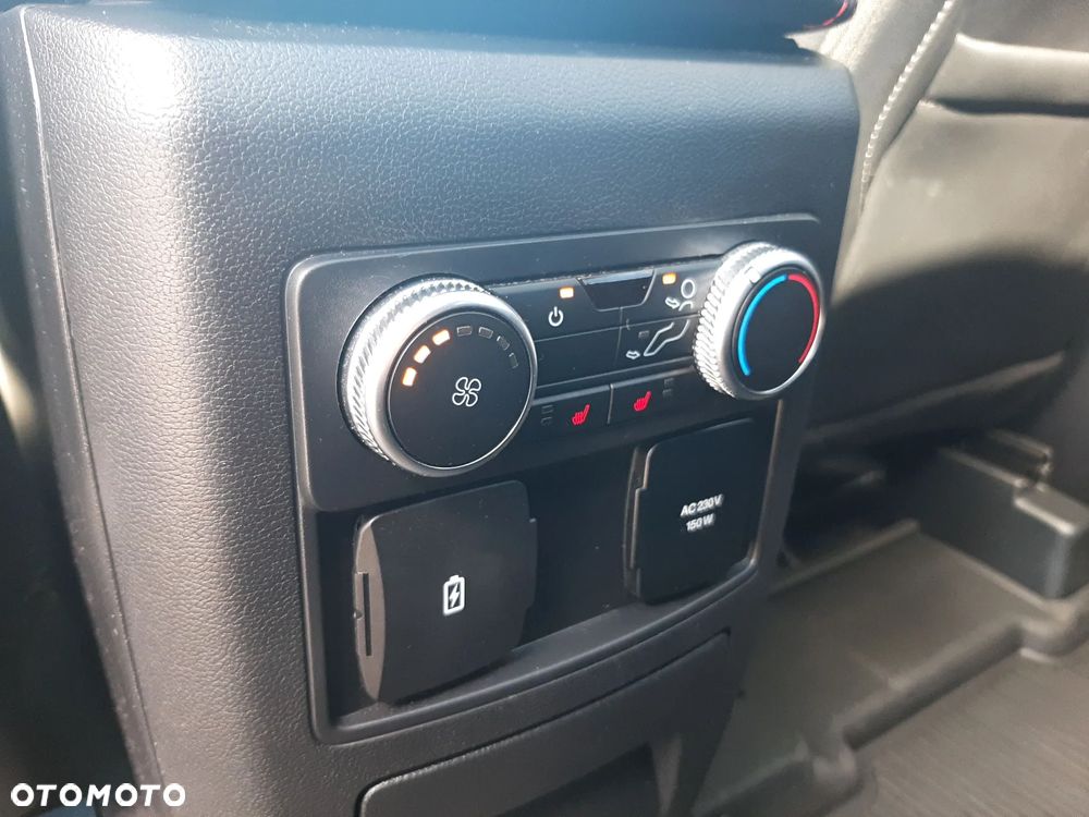 Ford Explorer 3.0 EcoBoost PHEV 4WD ST-Line - 19
