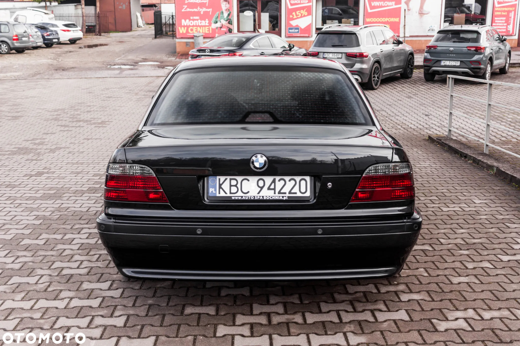BMW Seria 7 750i - 24