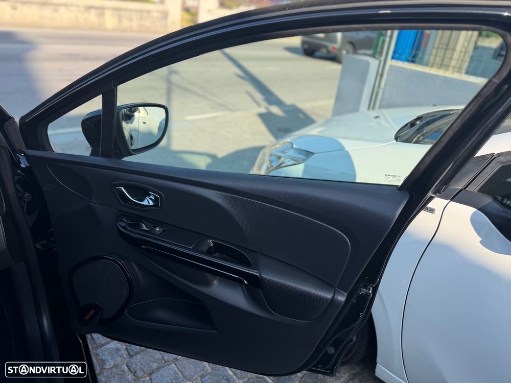 Renault Clio 1.5 dCi Limited - 32