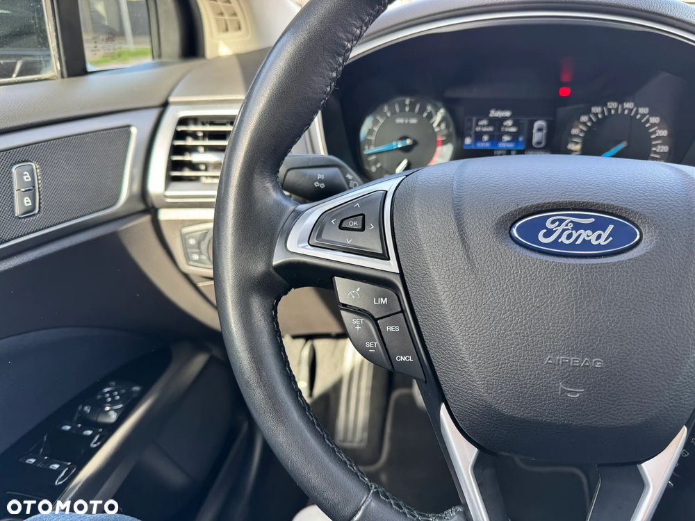 Ford Mondeo 1.5 EcoBoost Titanium - 14