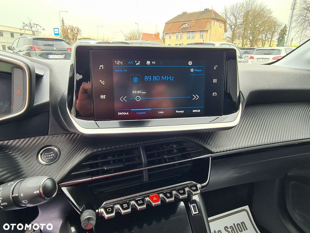 Peugeot 208 1.2 PureTech Allure S&S - 12