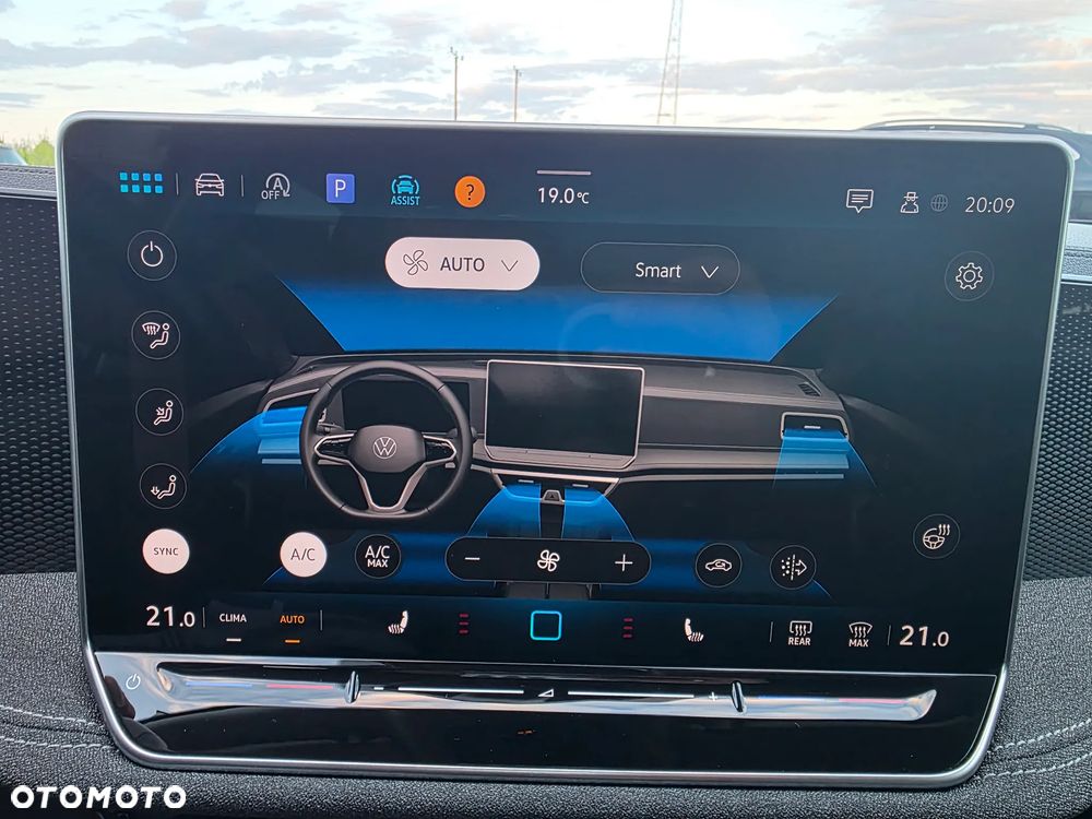 Volkswagen Passat - 33