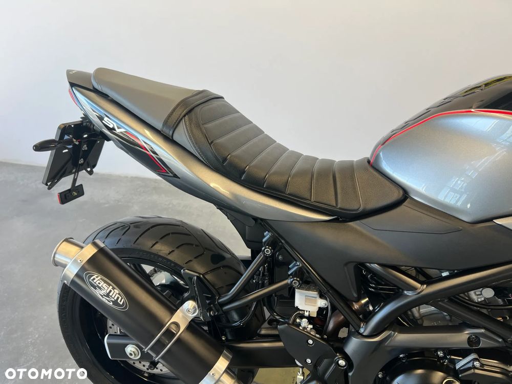 Suzuki SV - 27