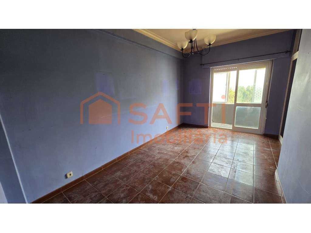 Apartamento T4 Duplex - Arrentela - Seixal - Grande imagem: 4/37