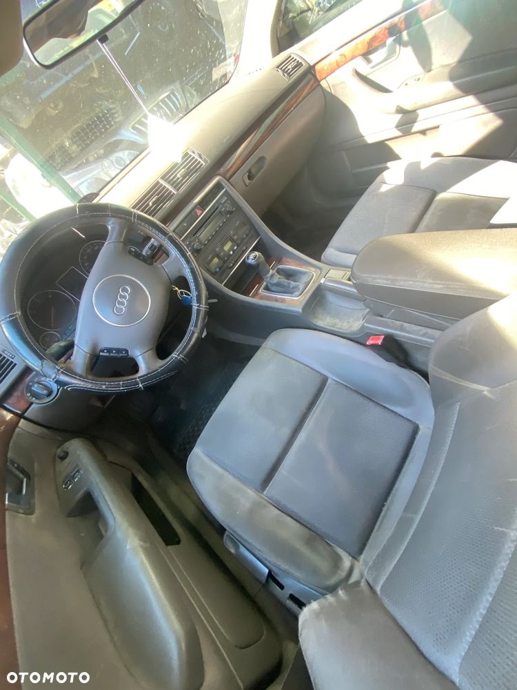 Audi A4 B6 na części - 5