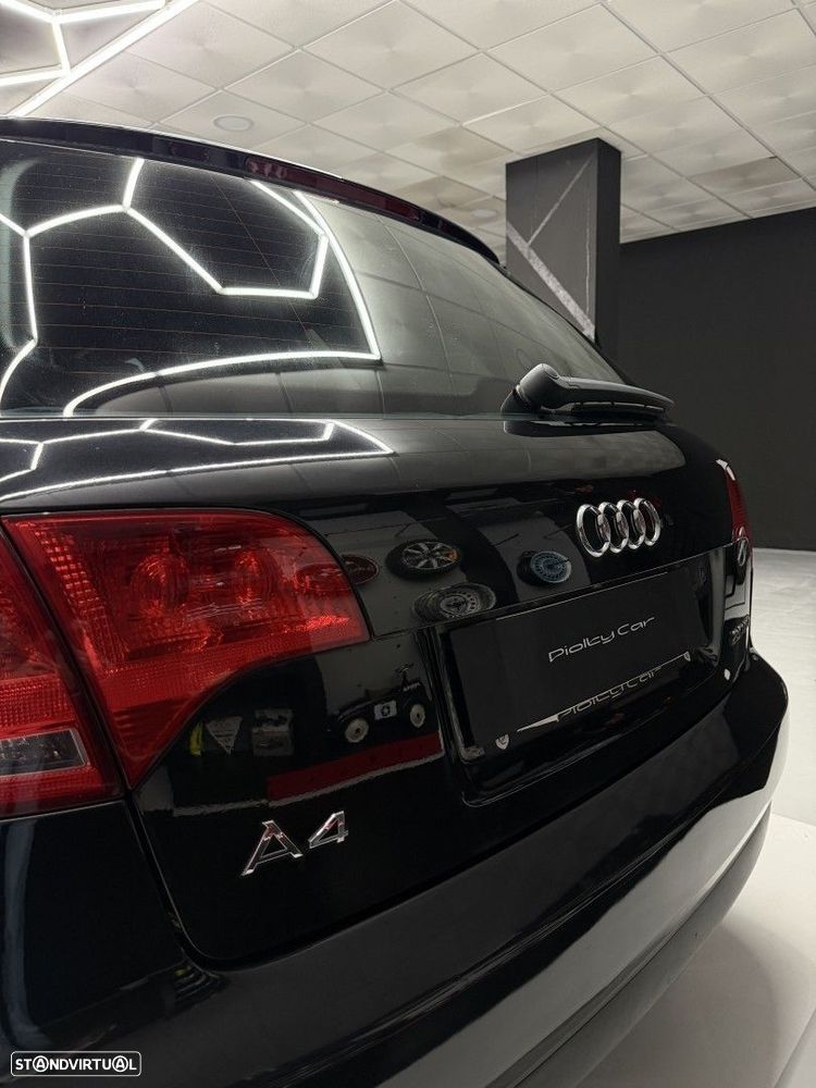 Audi A4 Avant 2.0 TDi S-line - 15