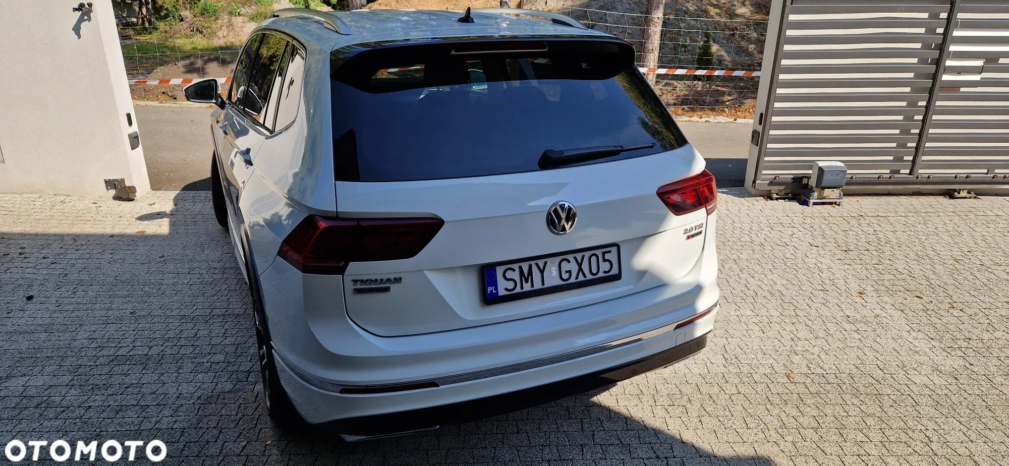 Volkswagen Tiguan Allspace 2.0 TSI 4Mot Highline DSG - 17