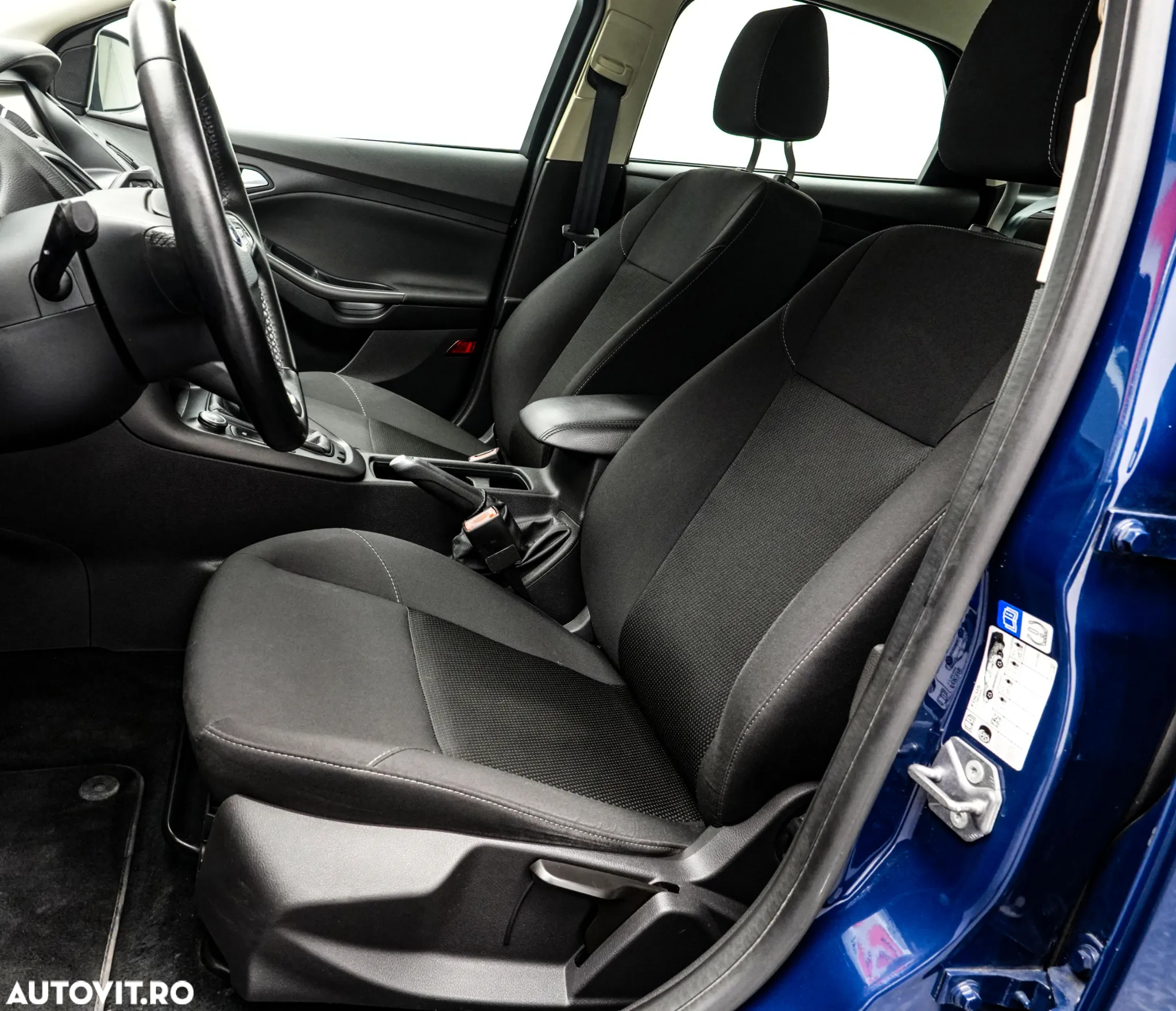 Ford Focus 1.0 EcoBoost Trend - 14