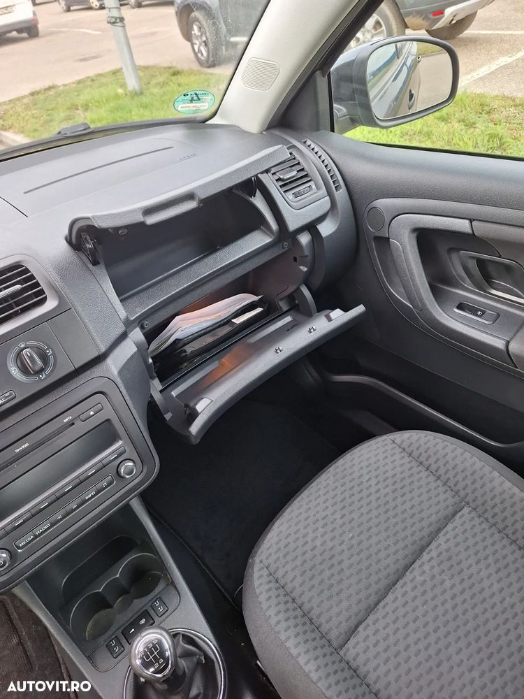 Skoda Fabia 1.2 HTP Ambiente - 16