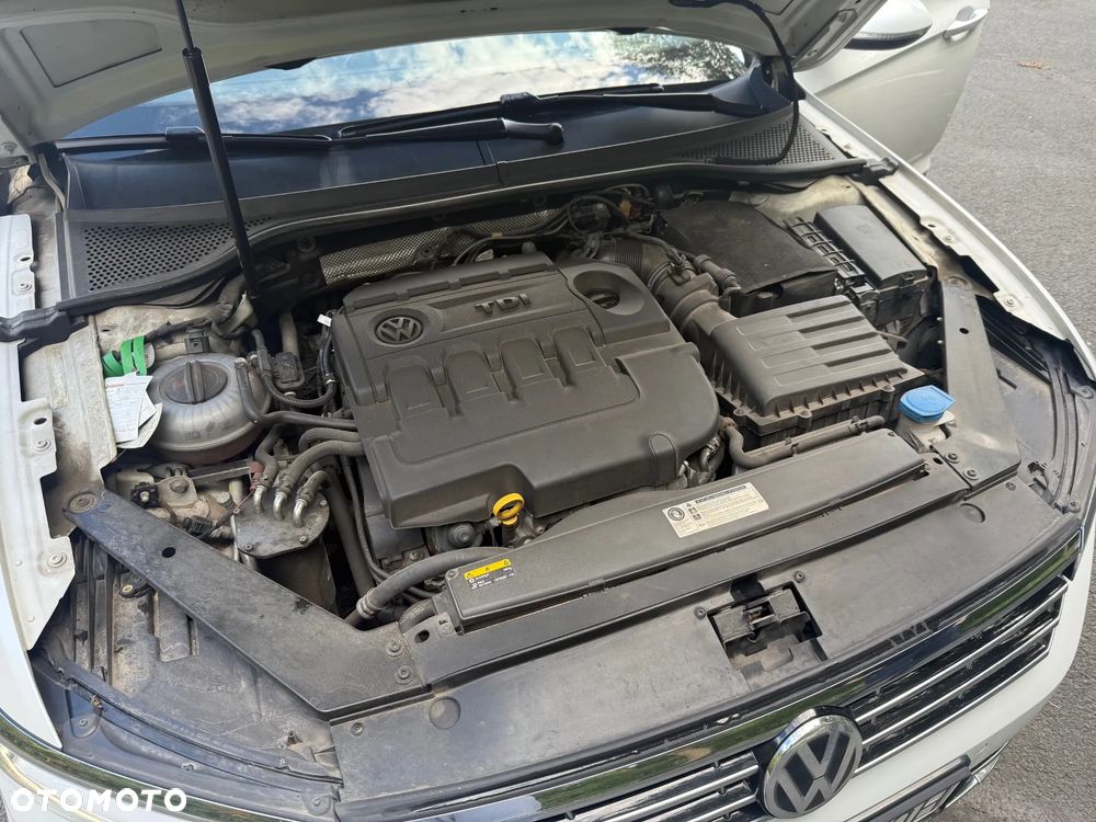 Volkswagen Passat 2.0 TDI BMT Highline DSG - 11