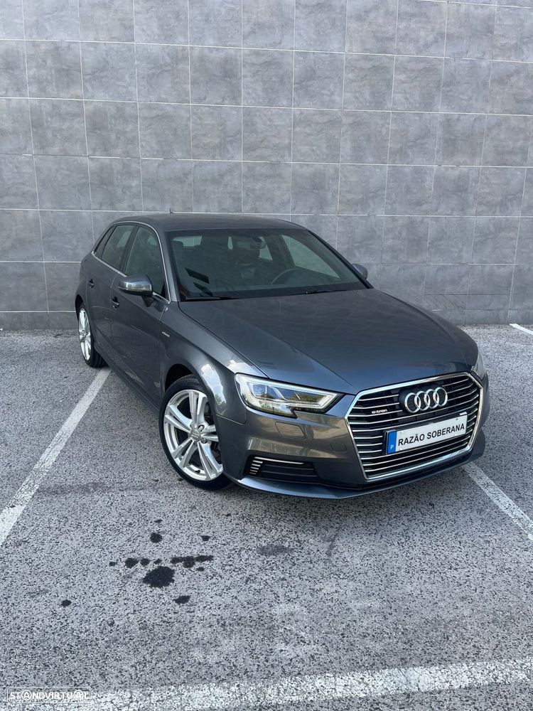 Audi A3 Sportback - 2
