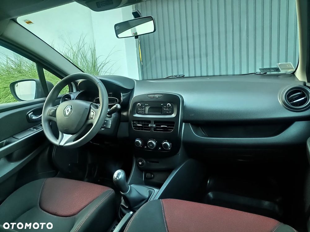 Renault Clio 1.2 16V Life - 13