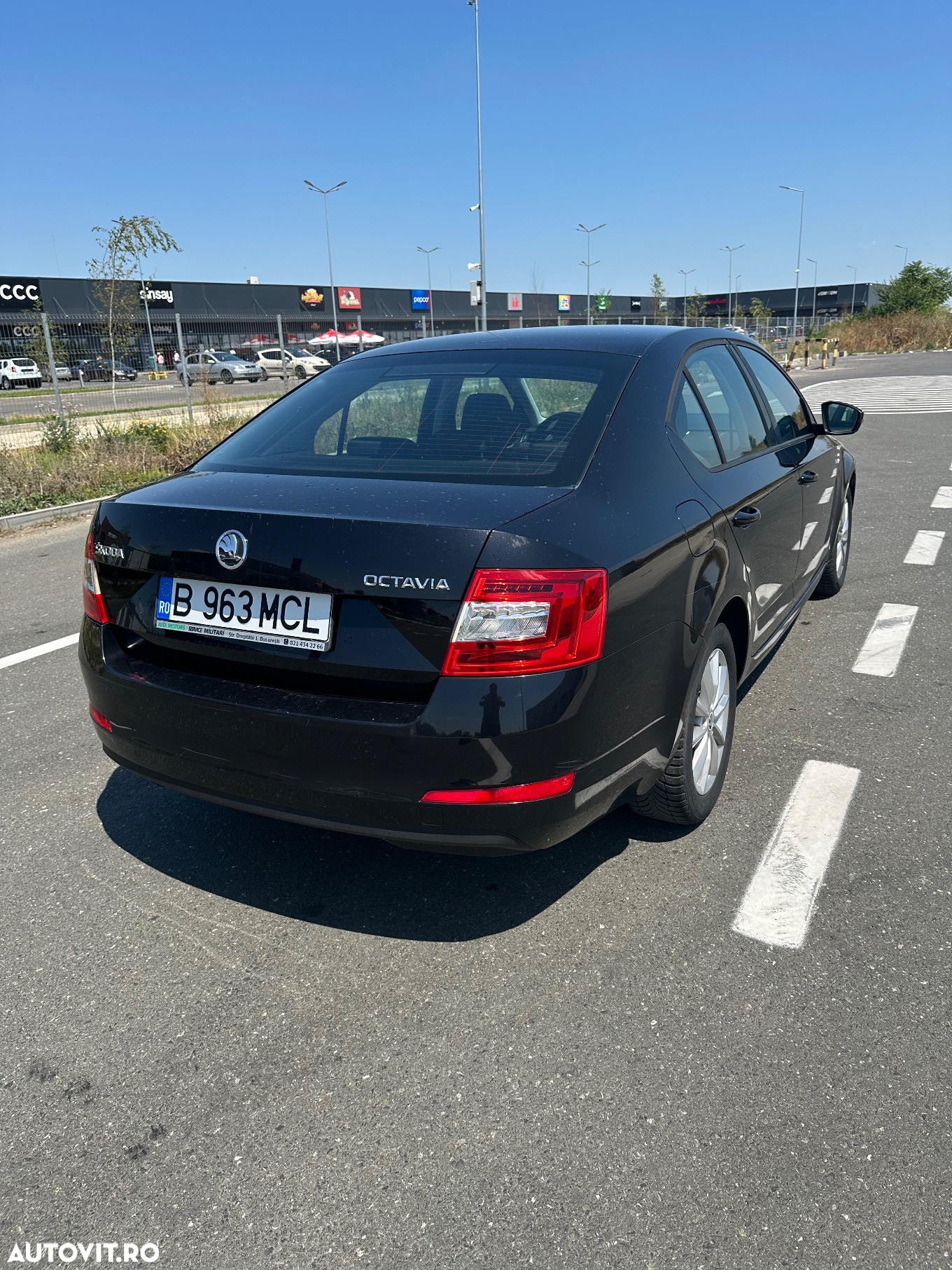 Skoda Octavia 2.0 TDI AMBITION DSG - 4