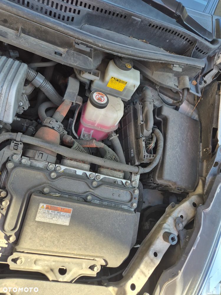 Toyota Prius+ - 24