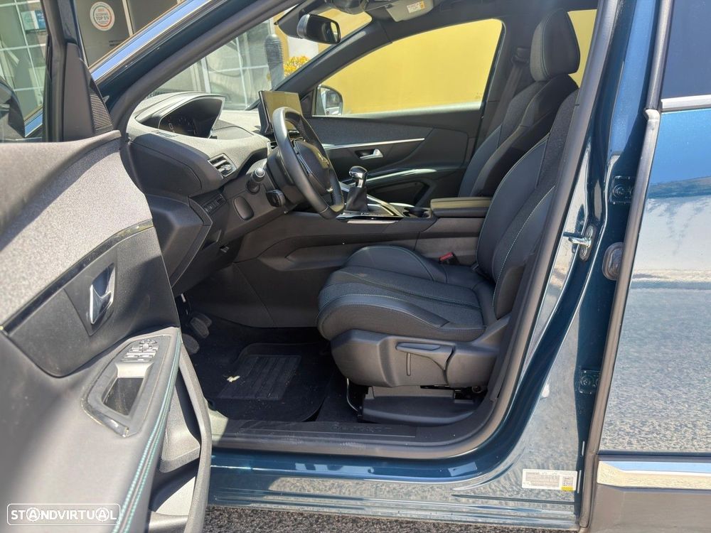 Peugeot 5008 1.2 PureTech Allure Pack - 14