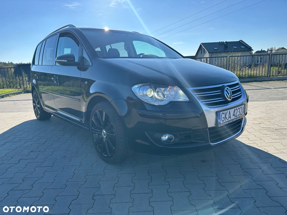 Volkswagen Touran 2.0 TDI DSG R-Line Edition - 3