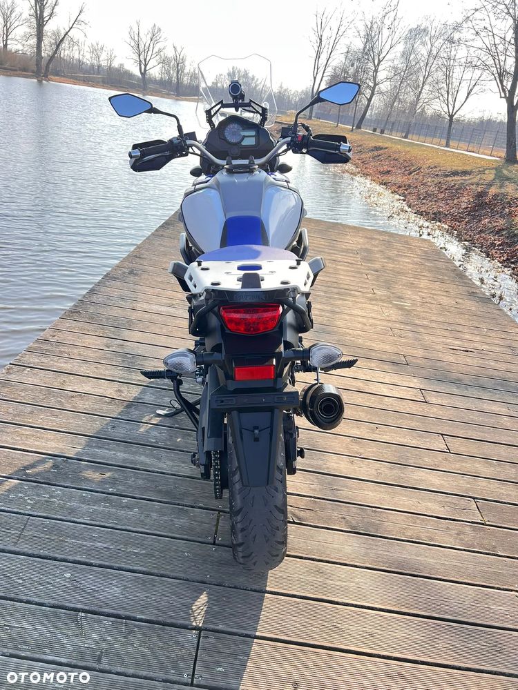 Suzuki V-STROM - 23