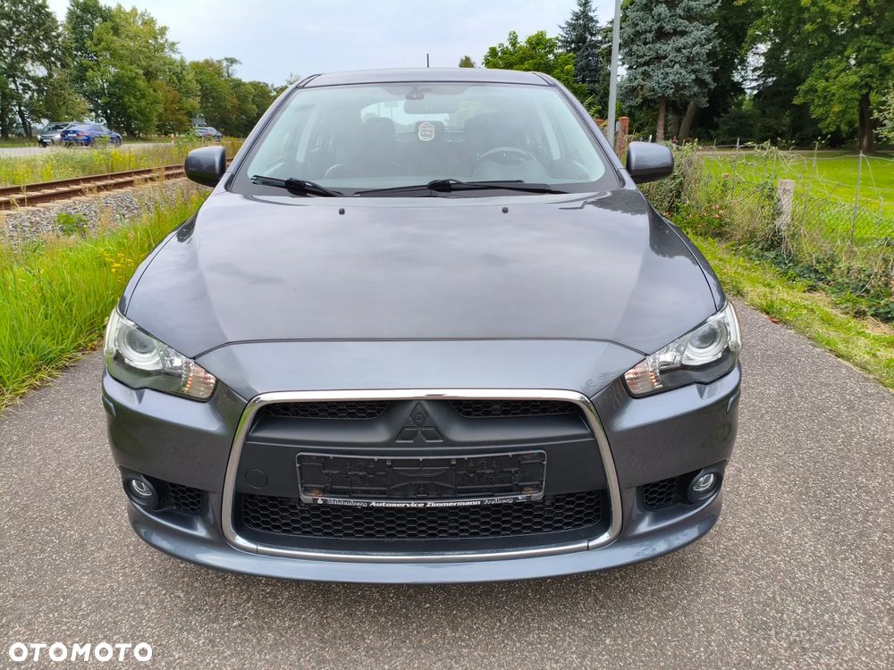 Mitsubishi Lancer 1.8 Instyle NAVI - 3