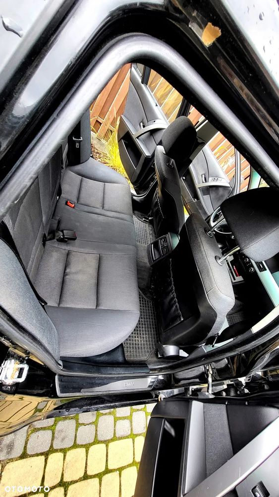 BMW Seria 5 530i - 28