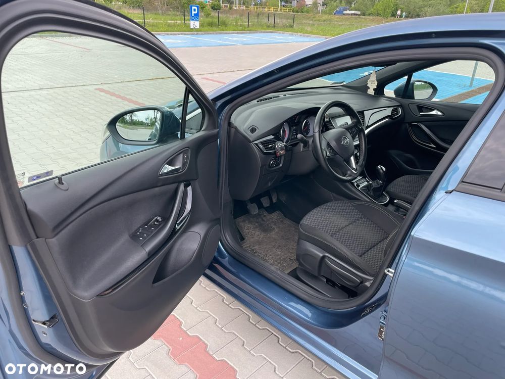 Opel Astra 1.4 T Dynamic - 7