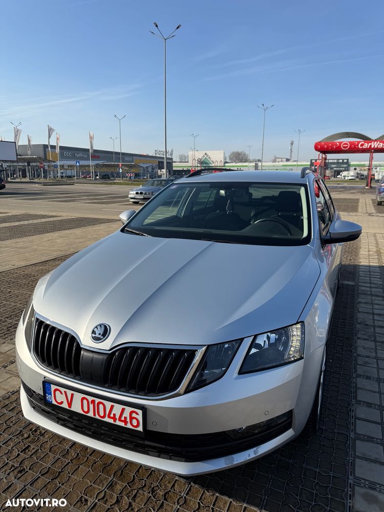Skoda Octavia - 2