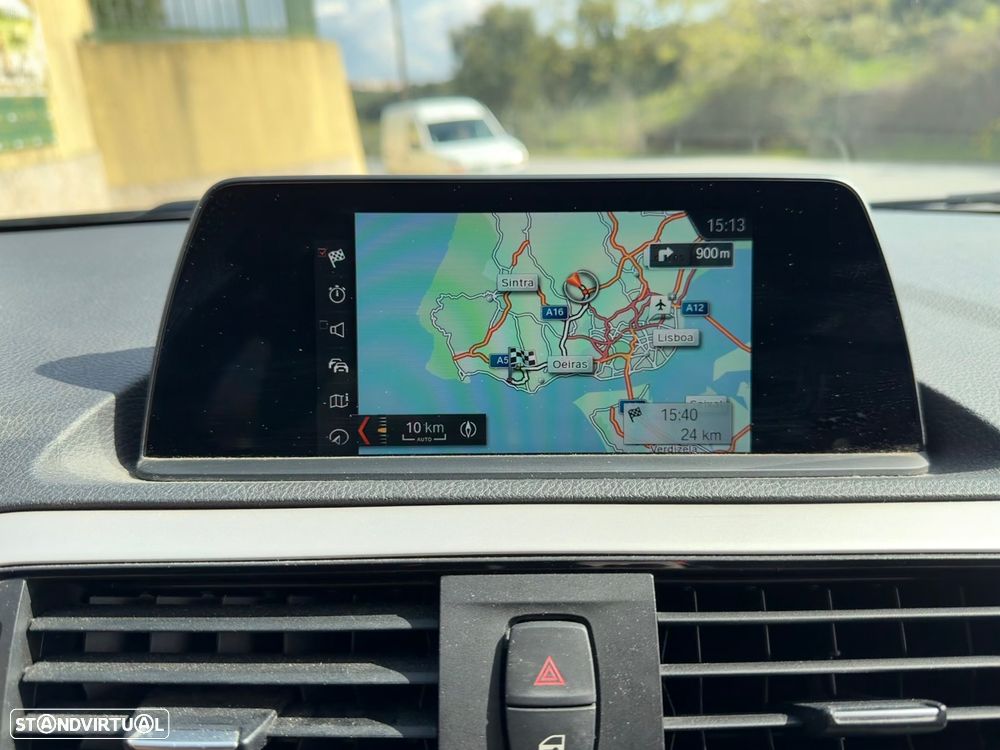 BMW 116 d Pack M - 24