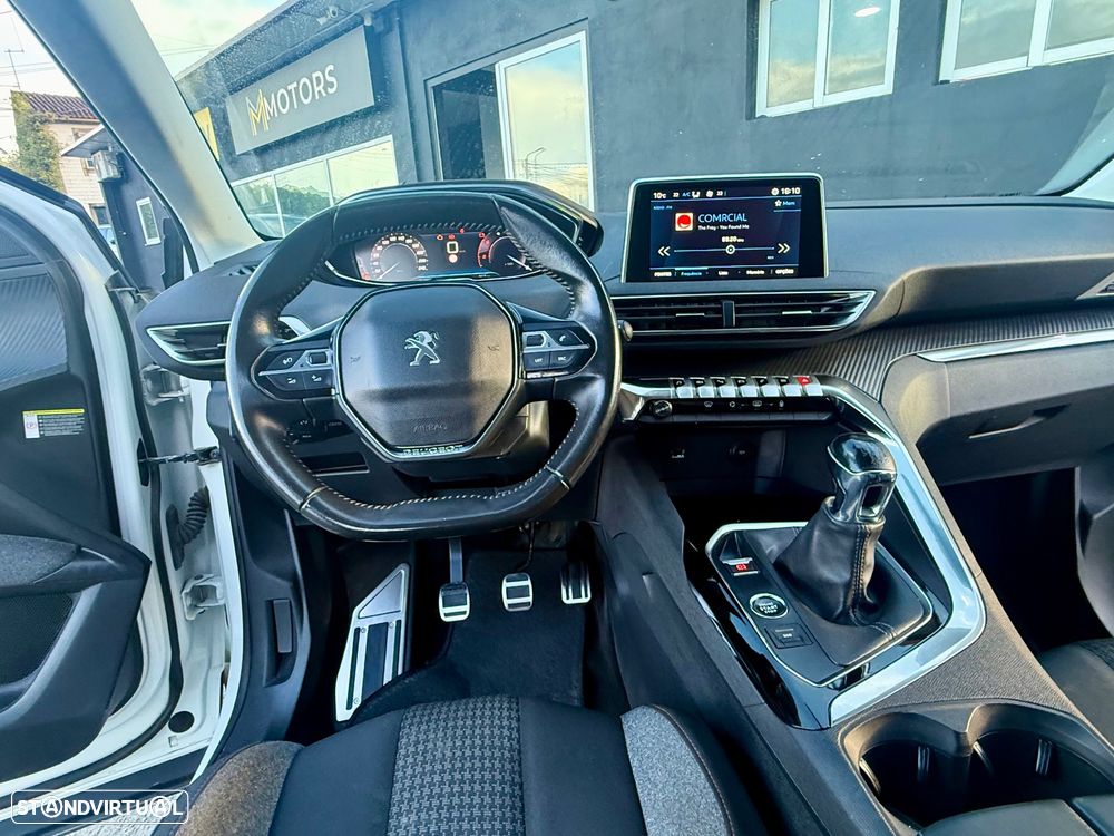 Peugeot 3008 1.5 BlueHDi GT - 9