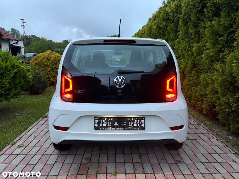 Volkswagen up! - 12