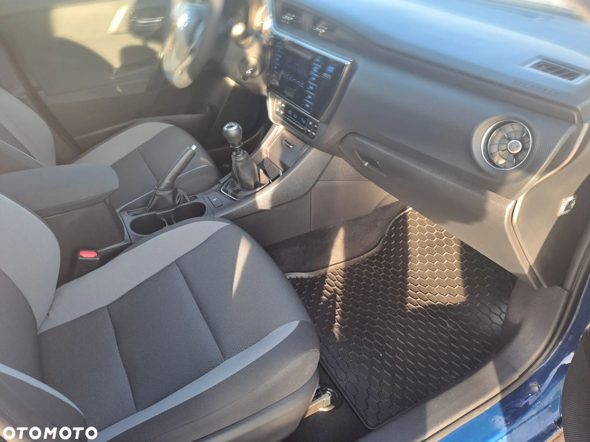 Toyota Auris - 8