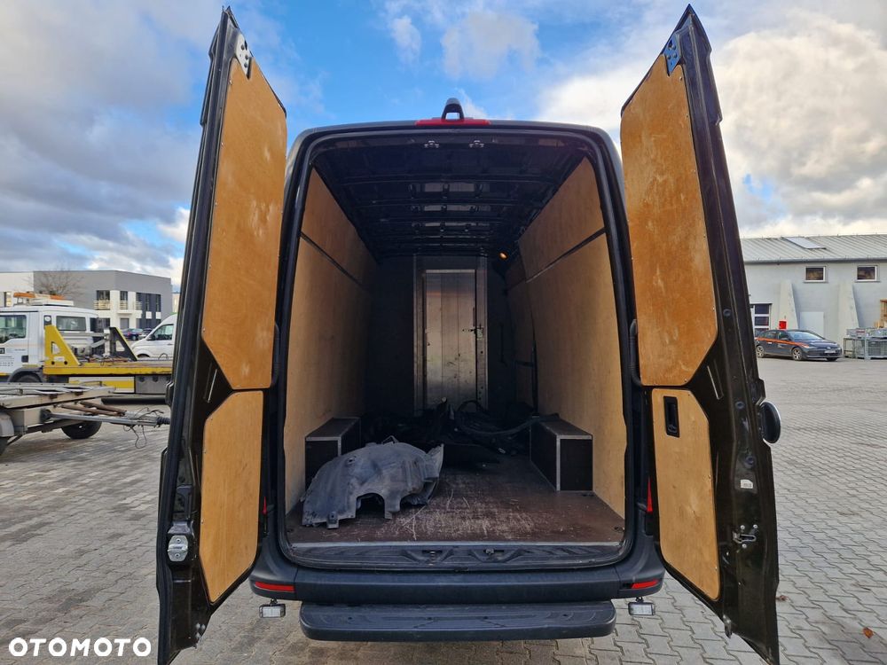 Mercedes-Benz 315 Sprinter - 18