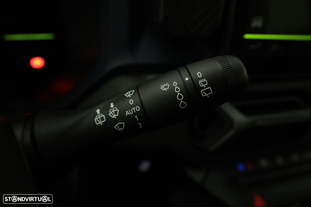 Dacia Duster 1.6 Hybrid Journey - 17