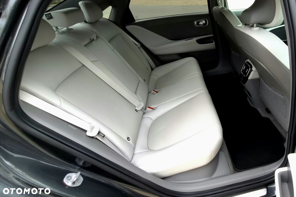 Hyundai IONIQ 6 - 15