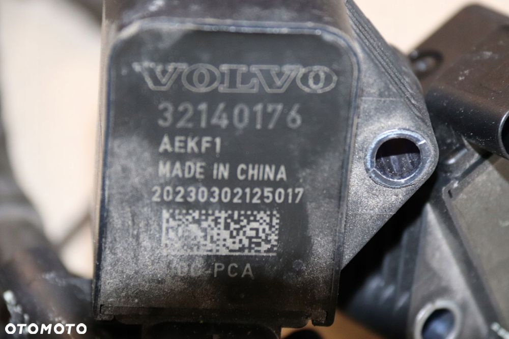 cewki 4 szt 32140176 volvo xc60/90 v60/90 s60/90 xc40 2020 benz mild hybrid - 3