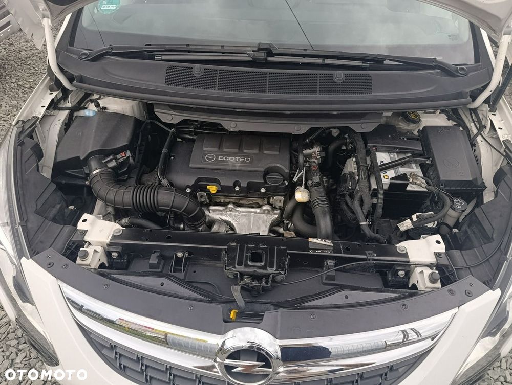 Opel Zafira - 21