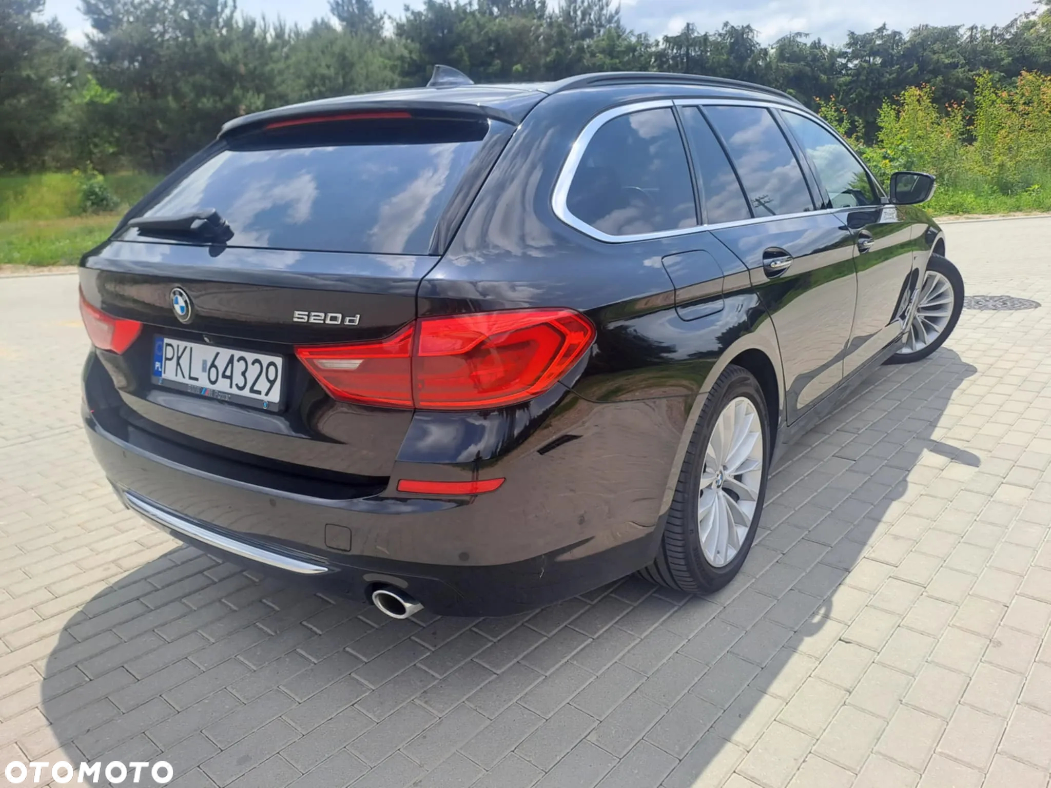 BMW Seria 5 520d Luxury Line - 2