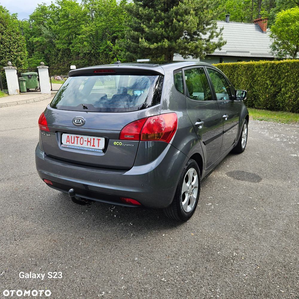 Kia Venga 1.6 CVVT Dream-Team Edition - 11