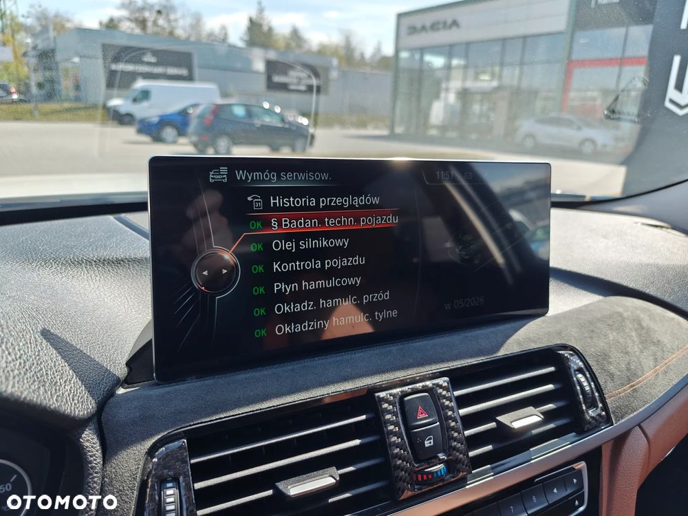 BMW Seria 3 318d Luxury Line - 23