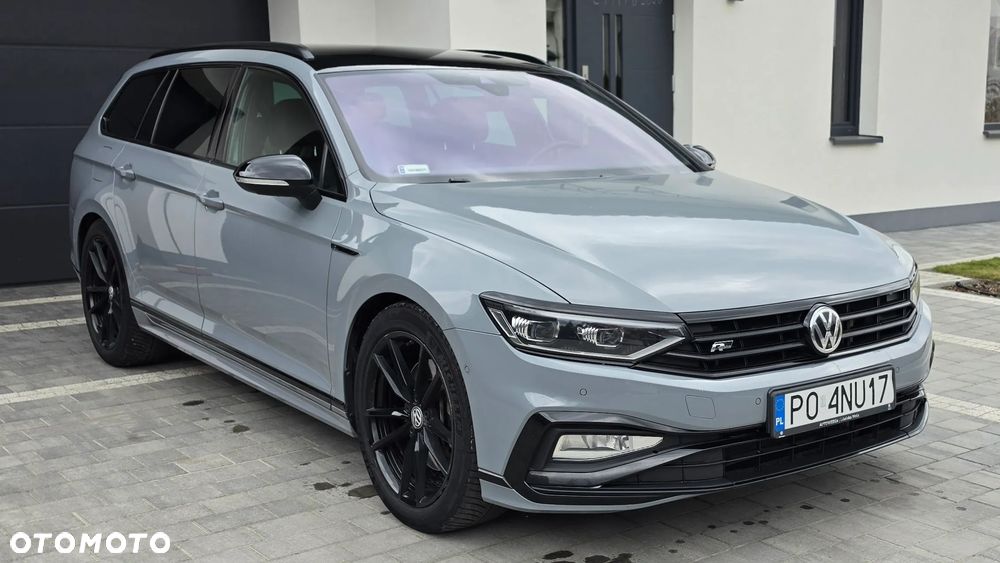 Volkswagen Passat - 2