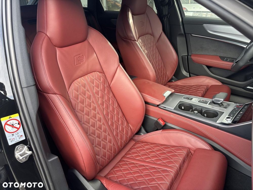 Audi S6 Avant - 24
