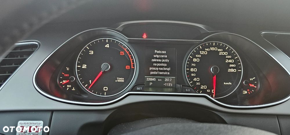 Audi A4 Limousine 2.0 TDI DPF multitronic Ambiente - 14