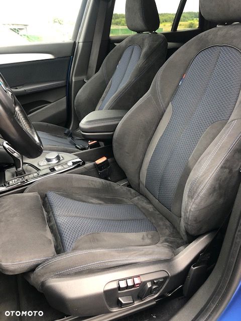 BMW X1 xDrive20d Sport - 9