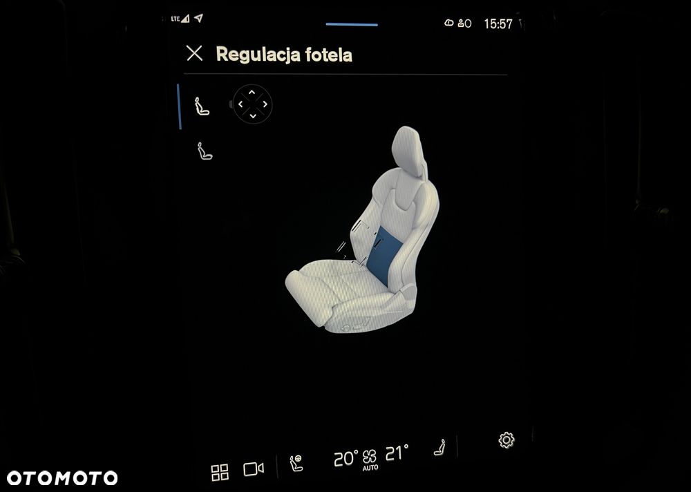 Volvo XC 60 B4 D AWD Plus Dark - 25