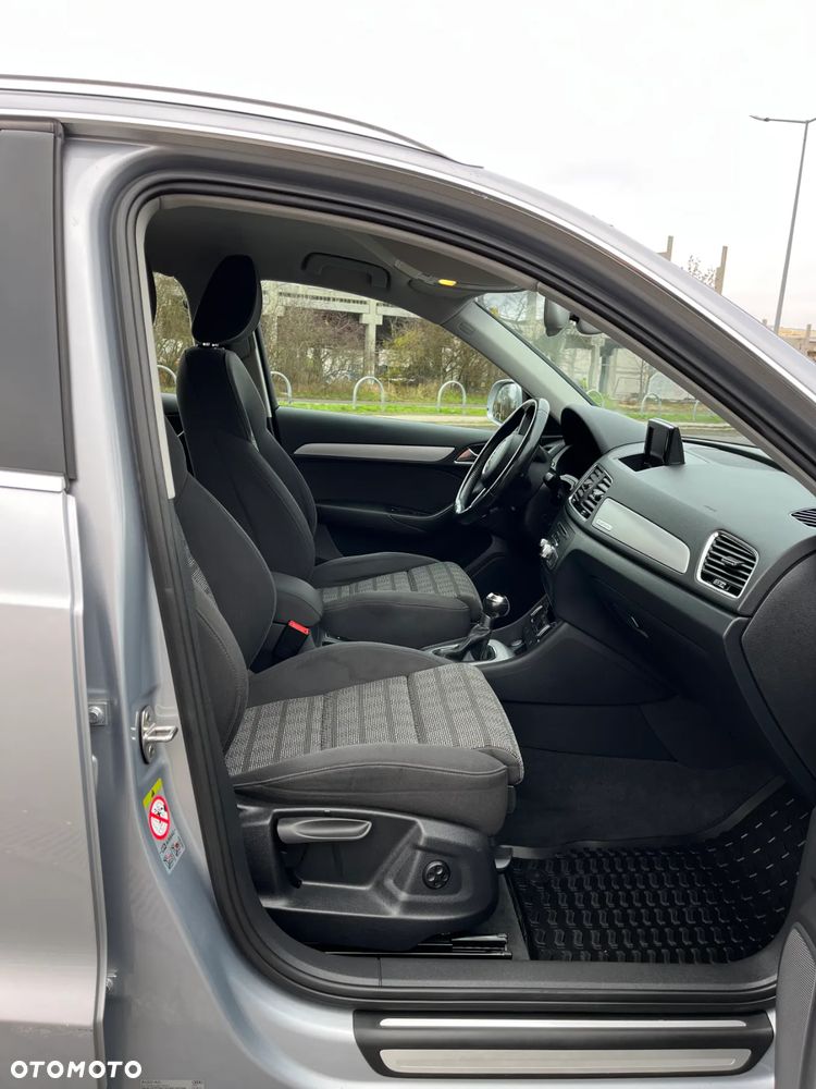 Audi Q3 2.0 TDI Quattro S tronic design - 17