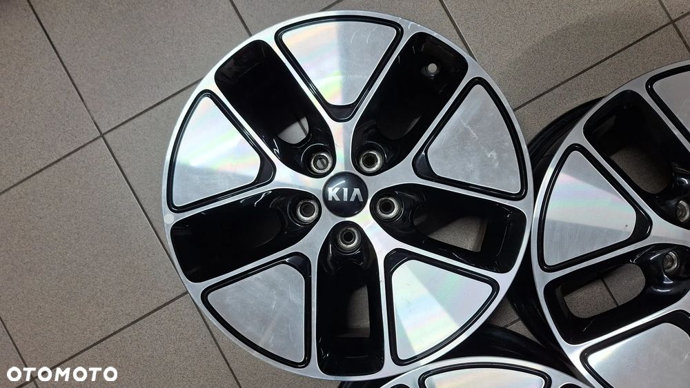 Felgi Aluminiowe 17 Kia Optima Hybryda 5x114.3 ET 44 - 11