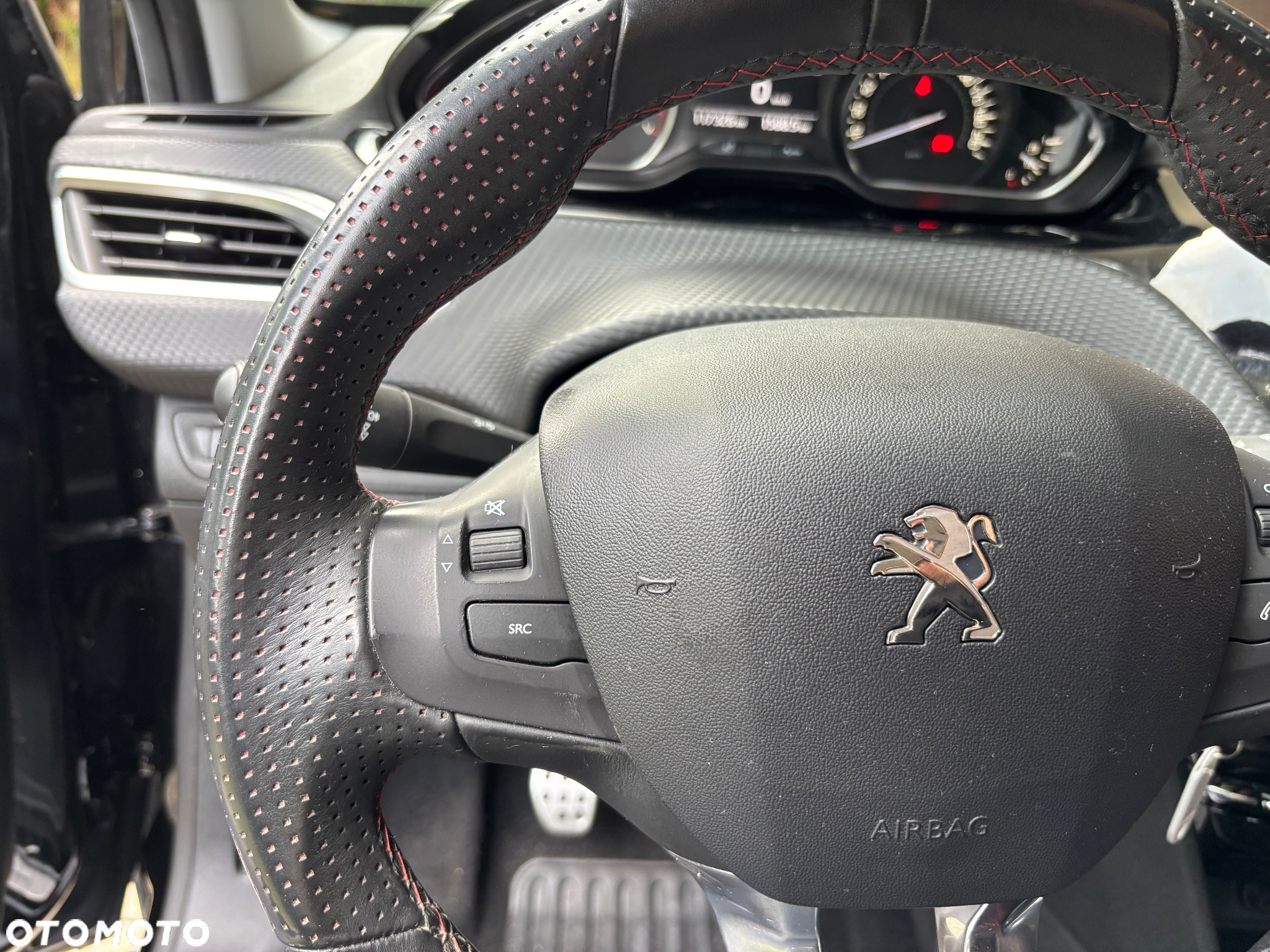 Peugeot 208 PureTech 110 Stop & Start Allure - 33