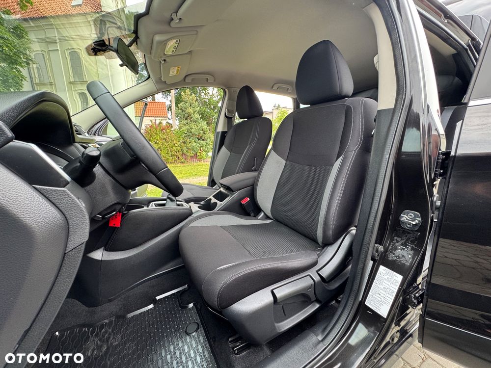 Nissan Qashqai - 22