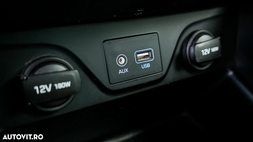 Hyundai Tucson 2.0 CRDI 2WD Style - 17