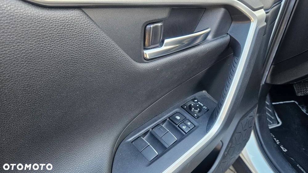 Toyota RAV4 2.5 Hybrid Selection 4x2 - 23